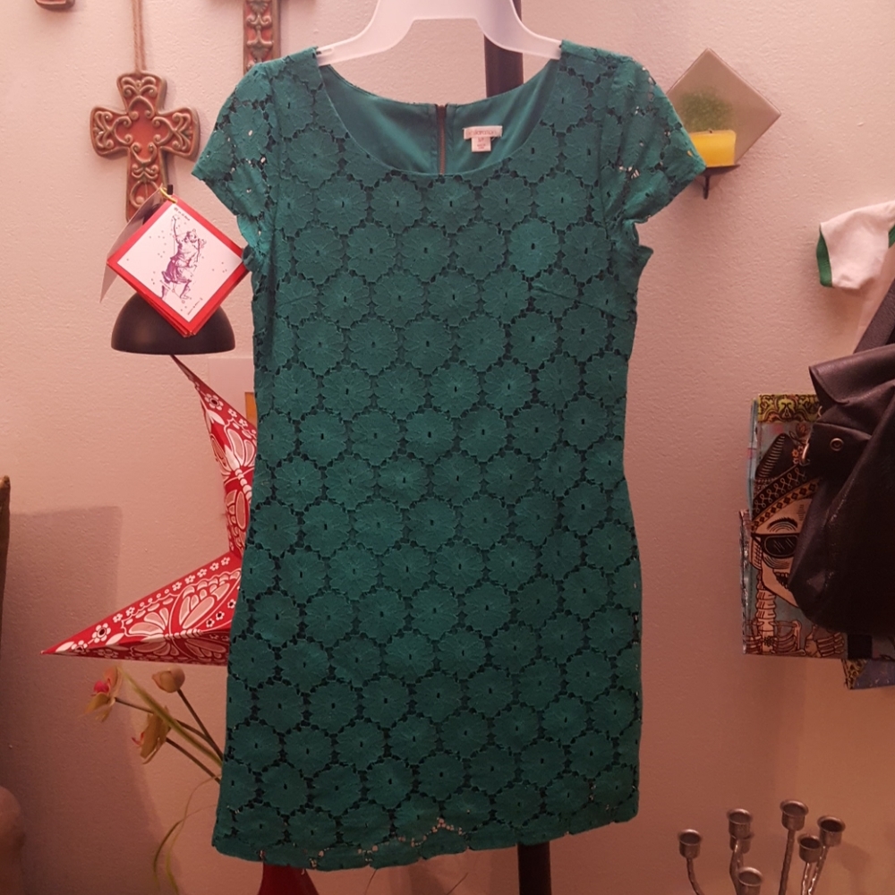 Emerald green shift dress